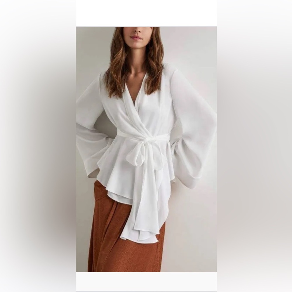 BCBGMaxAzria White Blouse